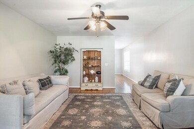 802 Gordon St, Chickamauga, GA 30707 - photo 5