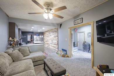 702 W Chestnut St, Mount Vernon, OH 43050 - photo 3