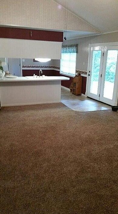 403 Holiday Cir, Pineville, LA 71360 - photo 3