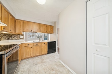 3242 Ward St unit A53, Pittsburgh, PA 15213 - photo 7