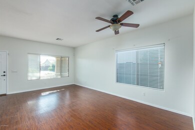 2) FORMAL LIVING_DINING