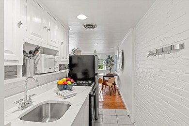 218 Washington St unit 5, Marblehead, MA 01945 - photo 7