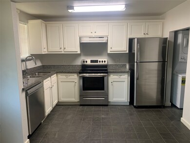 5204 Gano St unit B, Houston, TX 77009 - photo 3