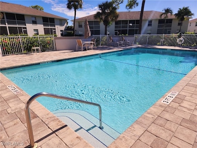 1462 Churchill Cir unit 204, Naples, FL 34116 - photo 2