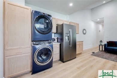 Kitchen/Laundry