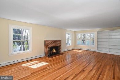 147 Rosier Ln, Colonial Beach, VA 22443 - photo 6