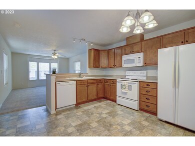 Living Room/Dining Room