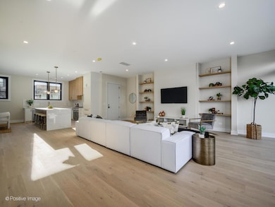 1412 N Elk Grove Ave unit F, Chicago, IL 60622 - photo 5