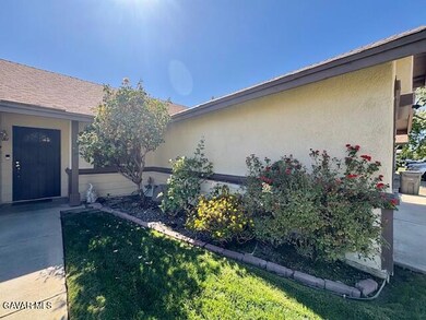 4252 E Avenue q11, Palmdale, CA 93552 - photo 4