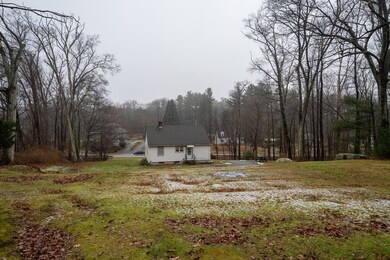 214 Douglas St, Uxbridge, MA 01569 - photo 2