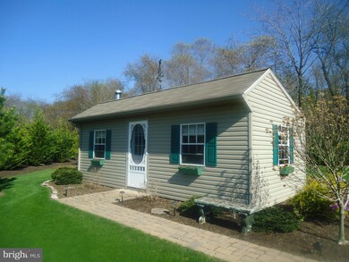 596 Governors Ct, Chambersburg, PA 17201 - photo 6