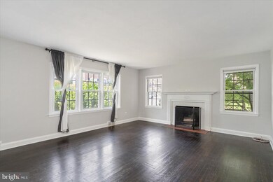 8141 Glen Gary Rd, Towson, MD 21286 - photo 5