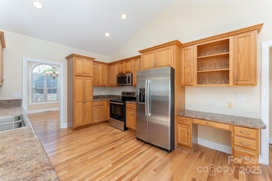 61 Locust Meadow Ln unit 16, Weaverville, NC 28787 - photo 7