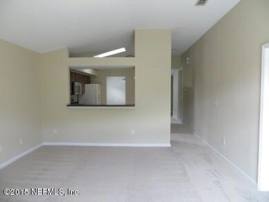 2912 Centerwood Dr N, Jacksonville, FL 32218 - photo 5