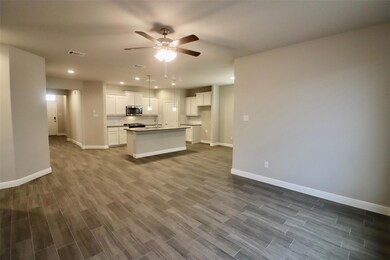 1120 Eastland Ln, Weatherford, TX 76087 - photo 3