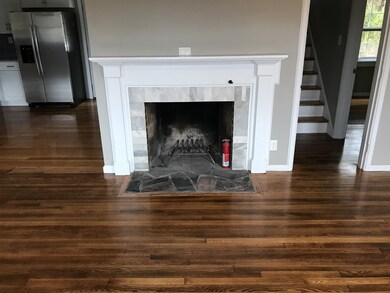 290 Cherry St, Holyoke, MA 01040 - photo 5