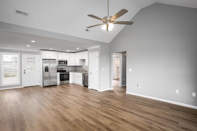 295 Knight Dr, Tuscumbia, AL 35674 - photo 4