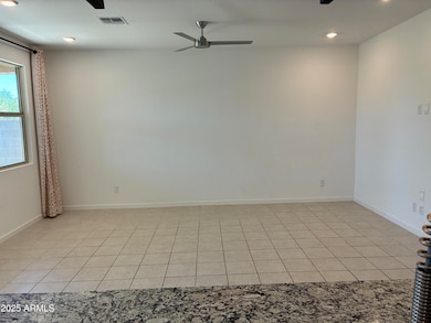 27371 N 176th Dr, Surprise, AZ 85387 - photo 7