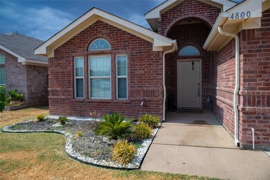 4800 Sapphire Ln, Granbury, TX 76049 - photo 4