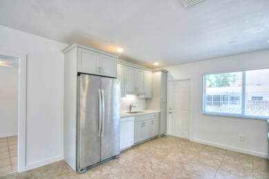 Kitchen2