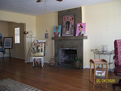 1207 Alabama St, El Paso, TX 79930 - photo 6