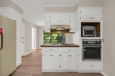 85 Lakeview Dr, Columbus, MS 39705 - photo 7