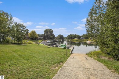 14820 Inwood Cir, Elk Rapids, MI 49629 - photo 2