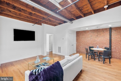 722 N 2nd St unit 301, Philadelphia, PA 19123 - photo 7