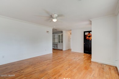 922 Locust St, New Smyrna Beach, FL 32169 - photo 6