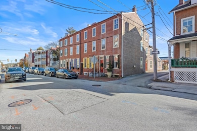 22 W Miner St, West Chester, PA 19382 - photo 3