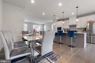 7922 Brandy Station Rd, Hanover, MD 21076 - photo 2