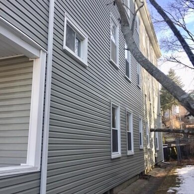 17 Sterling St, Worcester, MA 01610 - photo 4