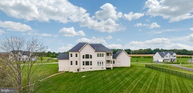 535 Parkland Rd, Eldersburg, MD 21784 - photo 2