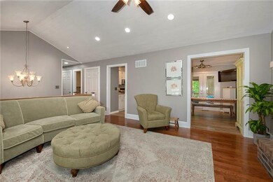 5125 Longview Rd, Shawnee, KS 66218 - photo 7