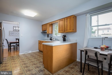 170 Floral Dr, Morrisville, PA 19067 - photo 6