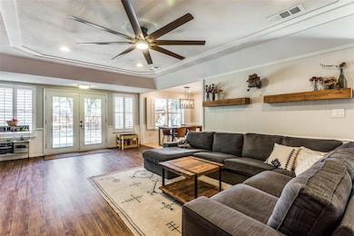 116 Montreal Dr, Hurst, TX 76054 - photo 6