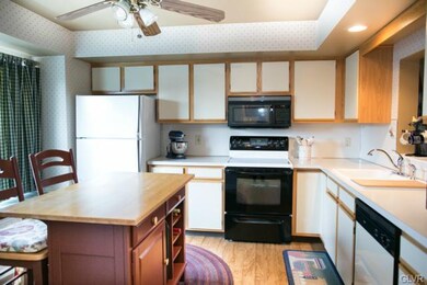 3479 Limestone Dr, Whitehall, PA 18052 - photo 7