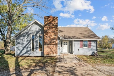 29300 W 119th St, Olathe, KS 66061 - photo 3