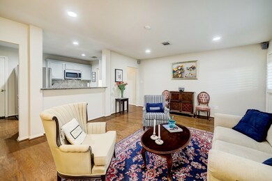 1738 Redwing Ridge Dr, Houston, TX 77009 - photo 7