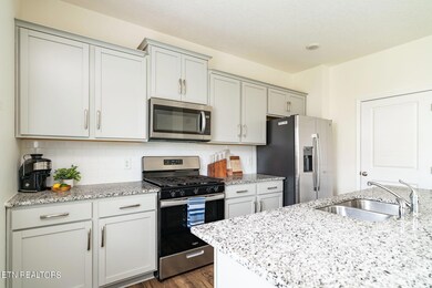 337 Hayley Marie Ln, Knoxville, TN 37920 - photo 7