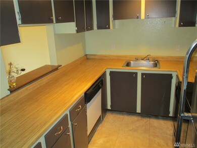 22700 28th Ave S unit 104, Des Moines, WA 98198 - photo 2