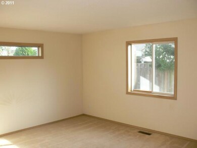 14864 SE Brackenbush Rd, Clackamas, OR 97015 - photo 5