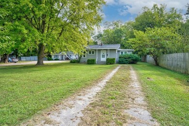 613 S 7th St, Rogers, AR 72756 - photo 2