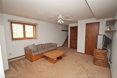 6957 E Springtree Ln SW unit 17, Grand Rapids, MI 49548 - photo 5