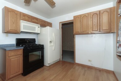 2303 Oak Ln, Rolling Meadows, IL 60008 - photo 4