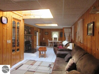 103 Harbor St, Oscoda, MI 48750 - photo 6