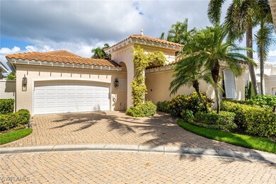 7905 Cocobay Dr unit 15, Naples, FL 34108 - photo 2