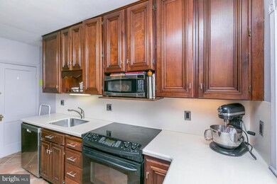 2430 Pelham Ave, Baltimore, MD 21213 - photo 6