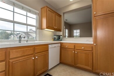 Move-in ready, clean and bright. Bar opens into th