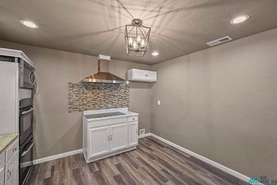 1206 S Houston St, Hobbs, NM 88240 - photo 7
